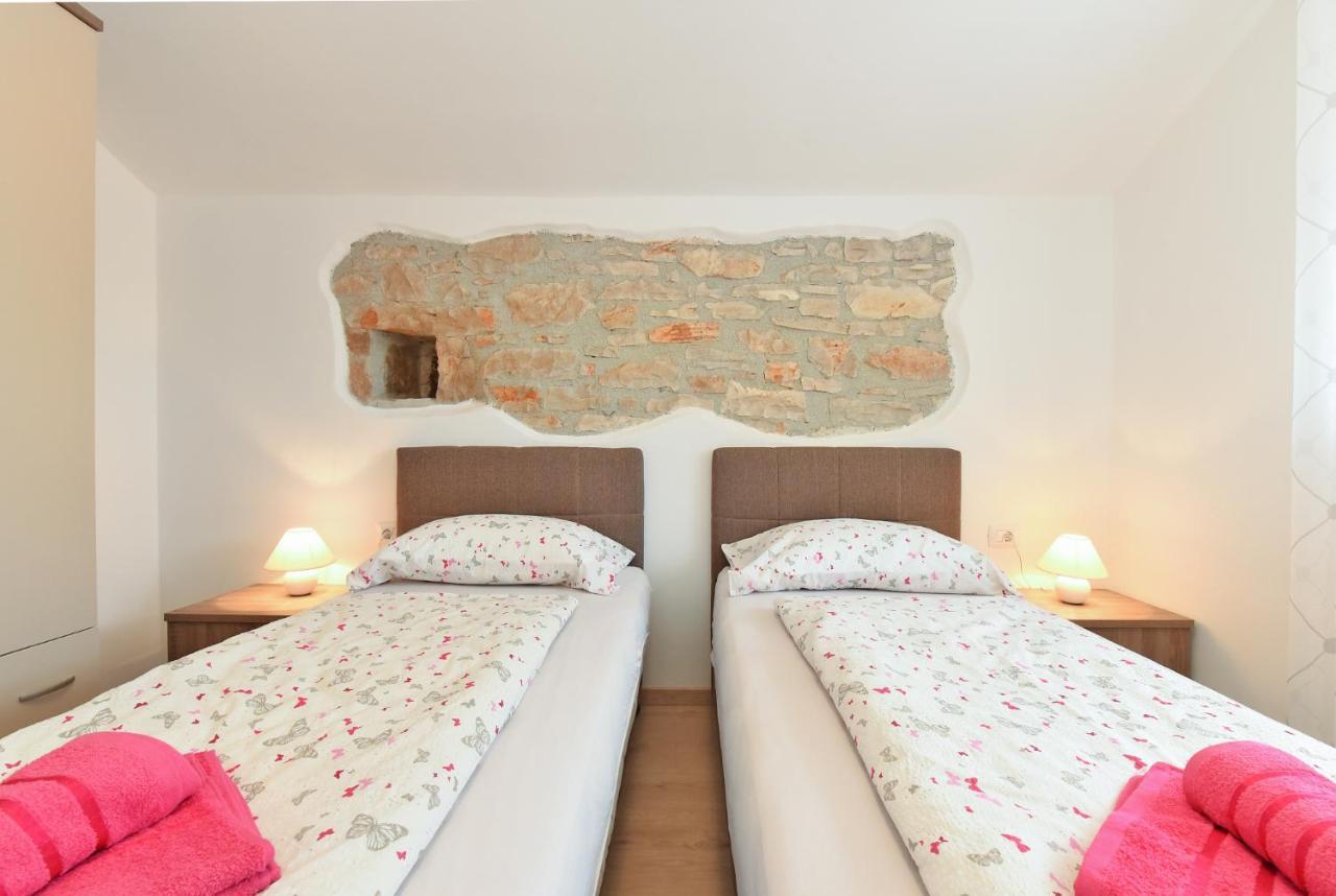 Villa House Bruno 1735 Galižana Esterno foto